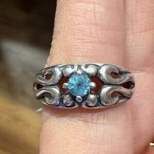 Carolyn Pollack Blue Topaz Sterling Silver Ring (size 7)